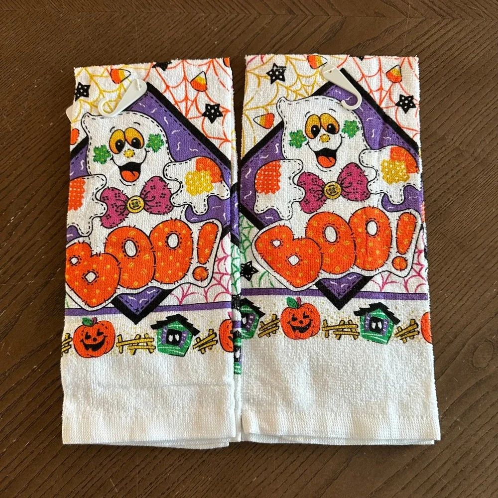 2 Trick or Treat Halloween Ghost Boo Hand Towels White Orange Purple New